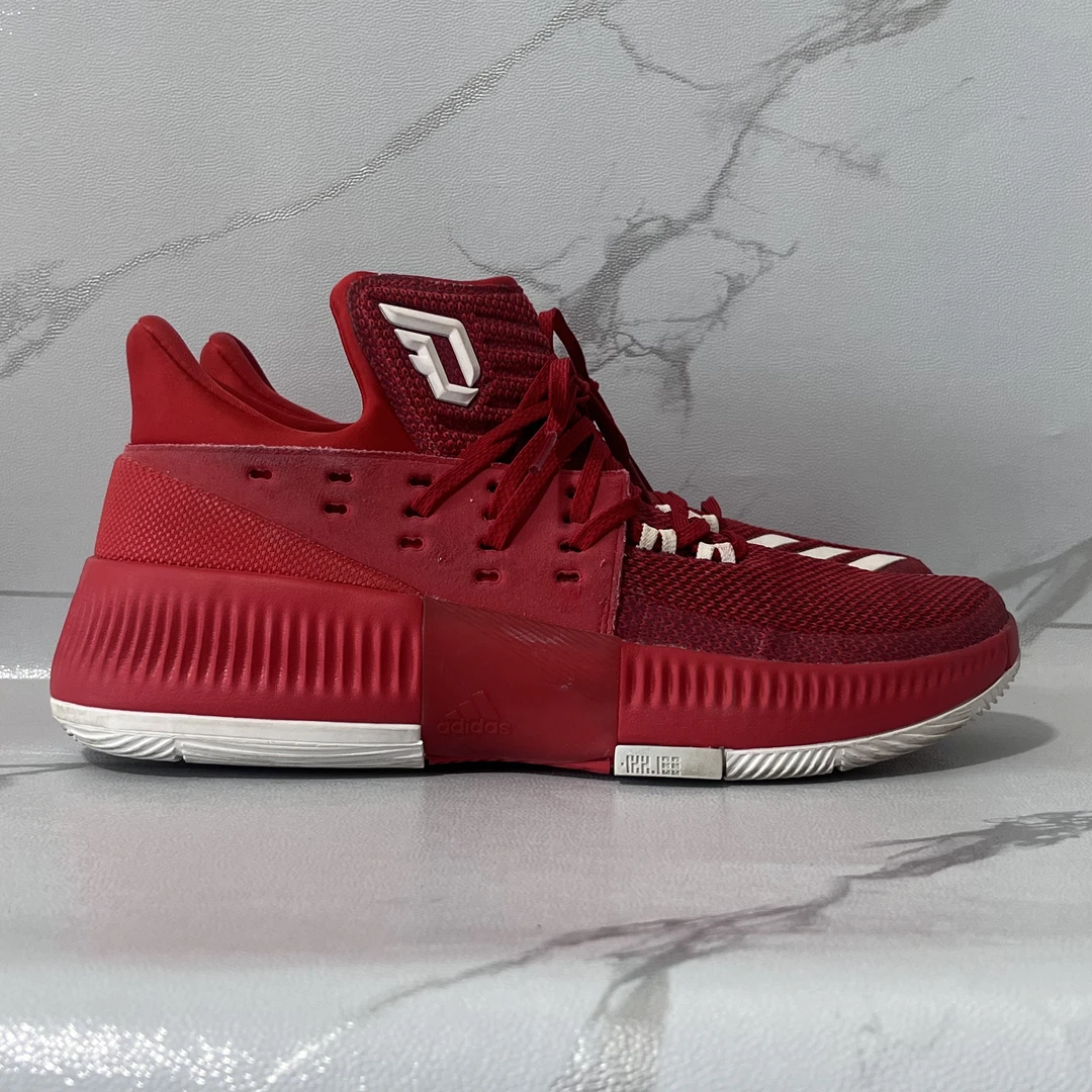 42.5码adidas 3实战篮球鞋 红白色 公价899 二手/90新
