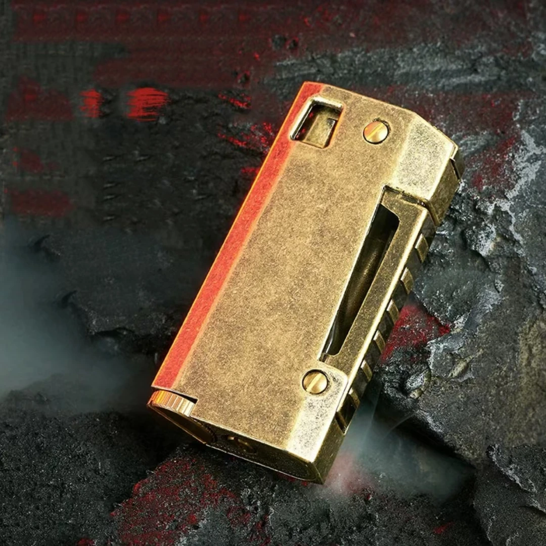 刀锋煤油打火机创意个性一键点火按压老式复古怀旧男士砂轮送男友