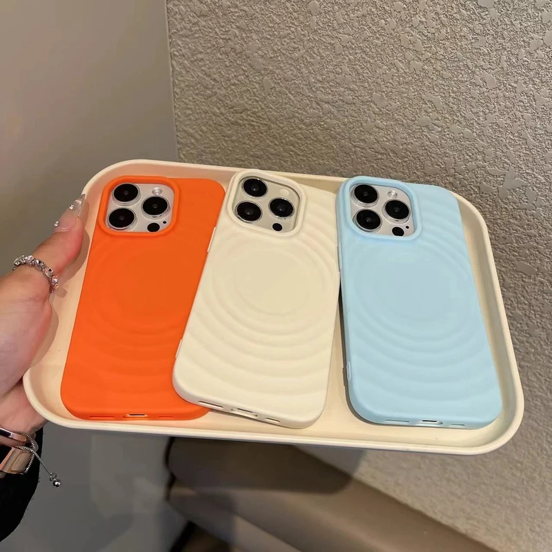 简约纯色波漾壳适用苹果16Pro手机壳15Promax防摔14pro苹果手机壳