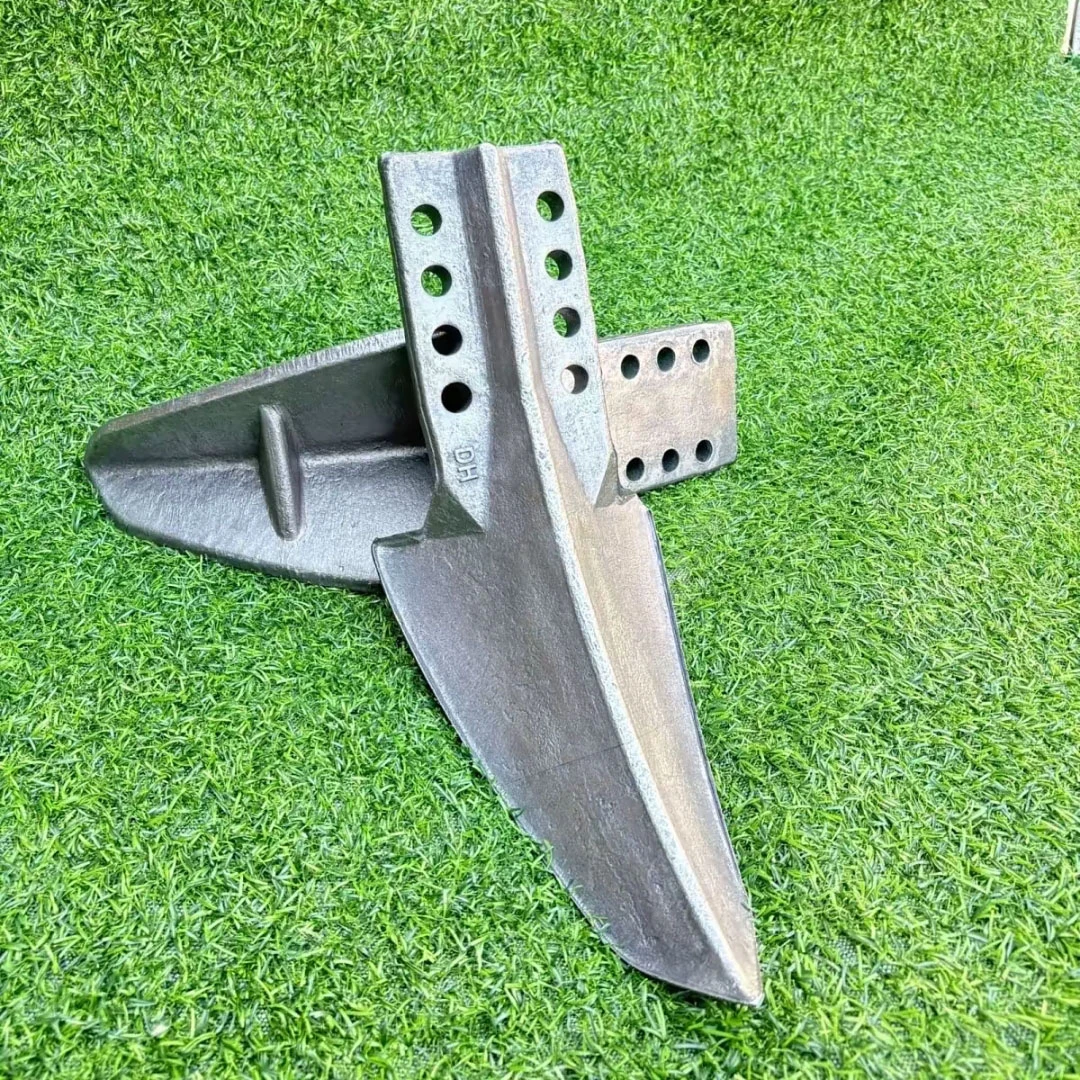 旋耕机中间犁体不沾泥犁体犁尖加宽耐磨加厚一体锻打通用型