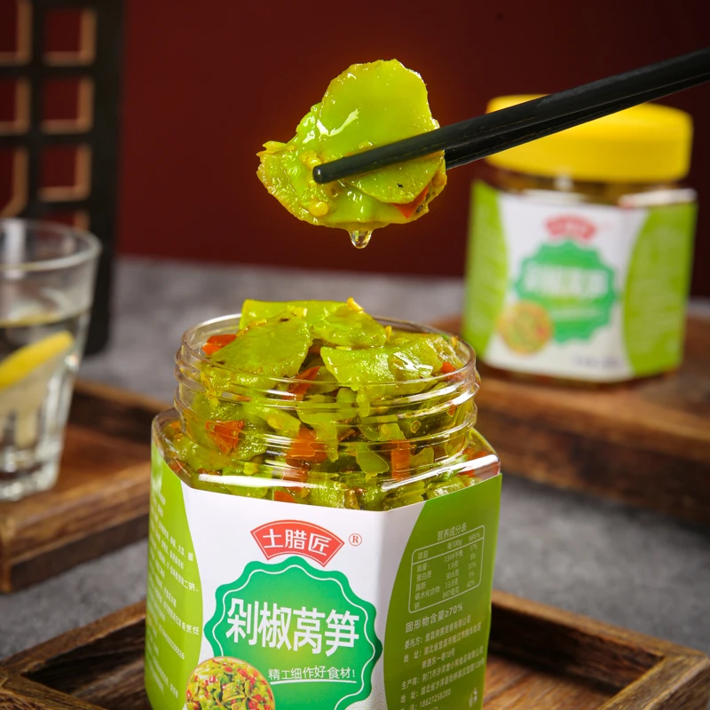 剁椒莴笋下饭菜瓶装开味咸菜即食当季泡菜辣椒莴苣片酱菜开胃280g