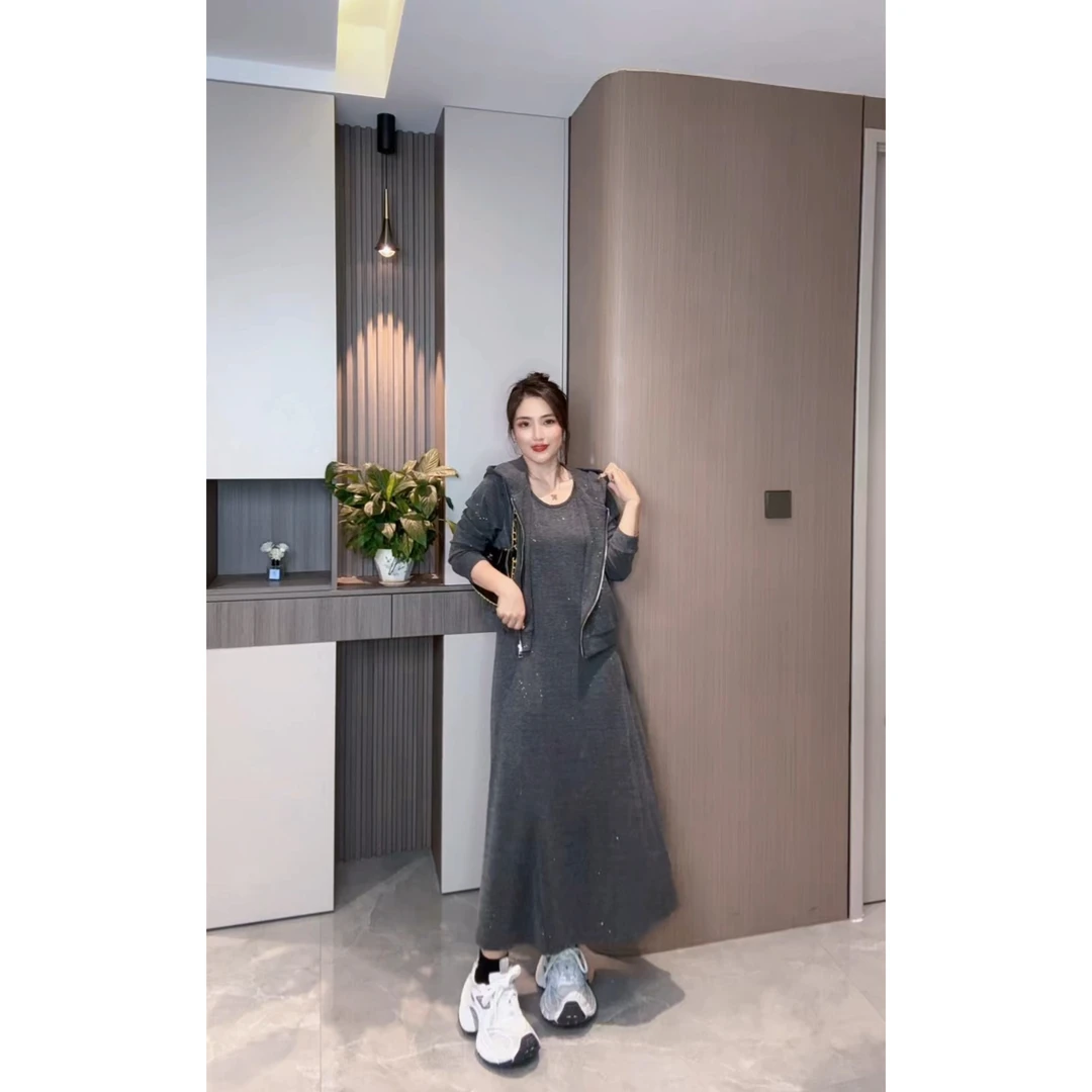 春季新欧货帽板收腰显瘦亮闪闪时尚休闲套装