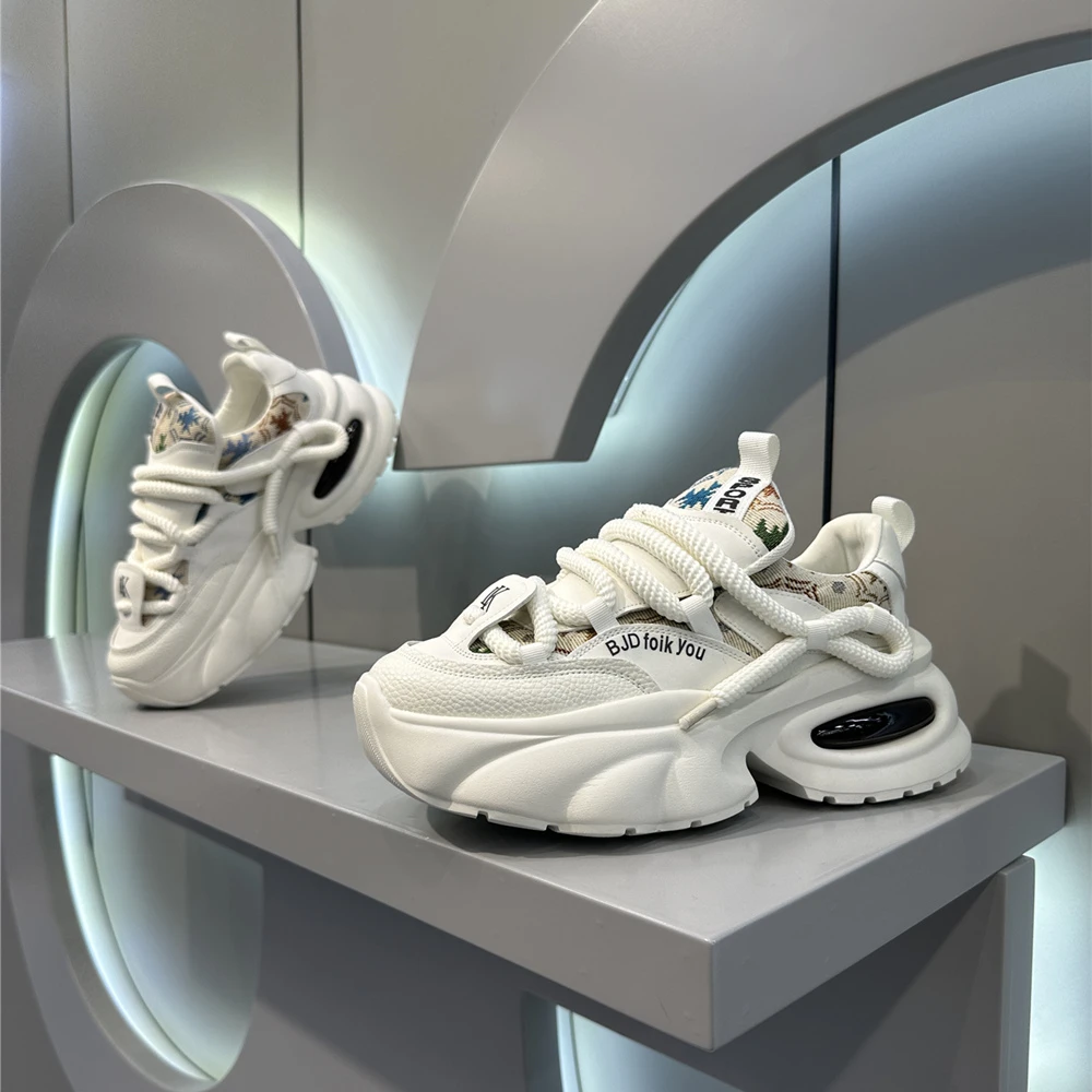 2024男士秋款时尚个性百搭老爹鞋舒适休闲高端厚底低帮增高潮鞋子
