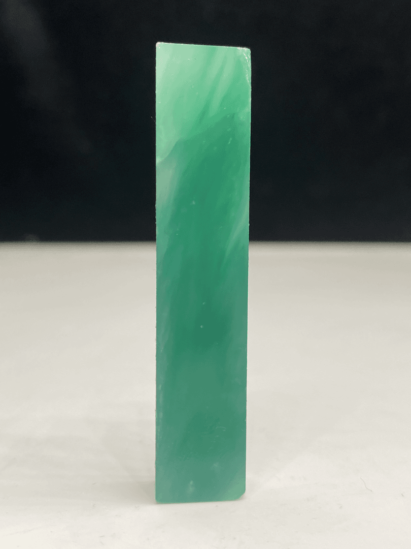 广东绿。 尺寸看图 手机拍摄难色差。