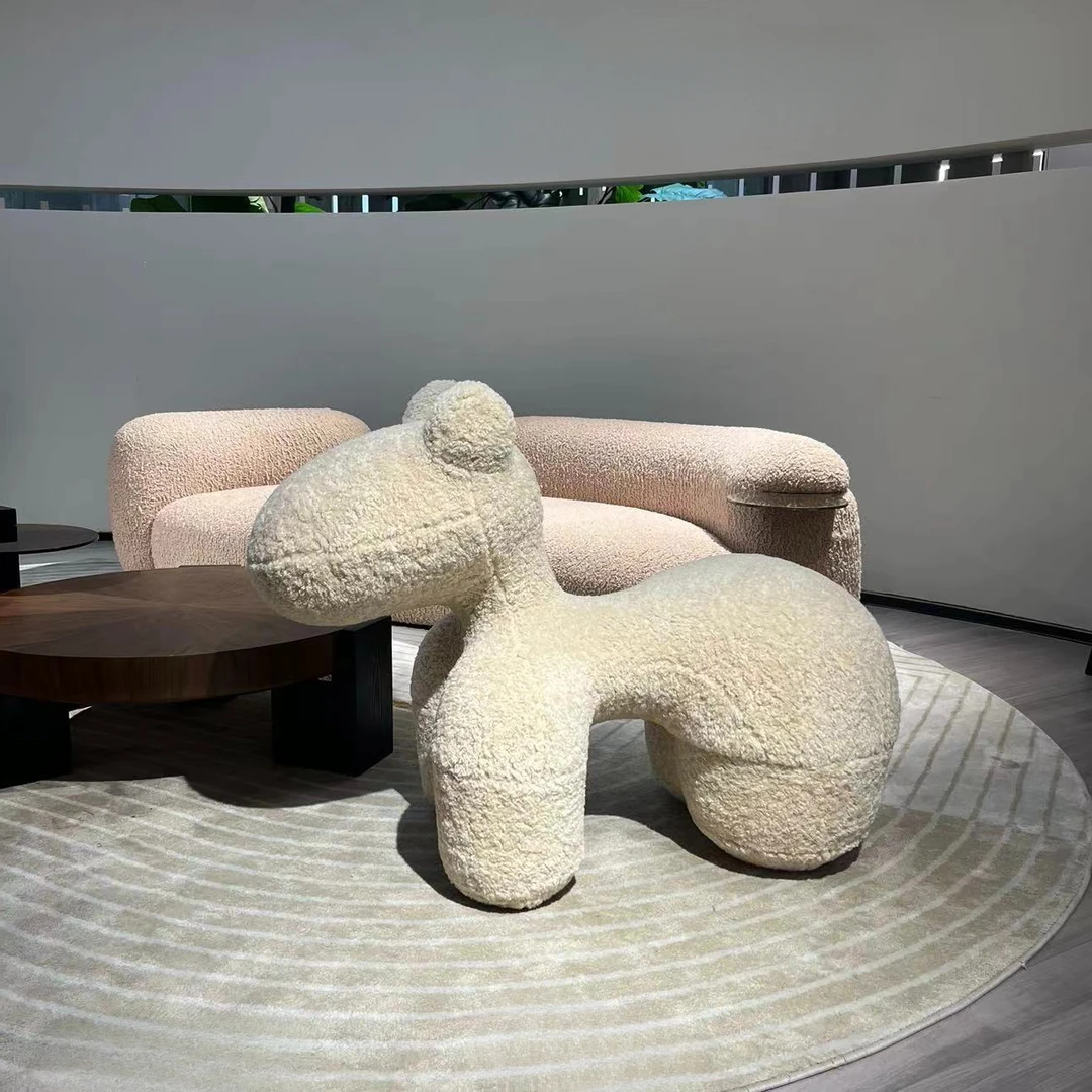 轻奢羊毛卷小马椅创意椅子客厅家用动物坐凳个性造型PE网红小马椅