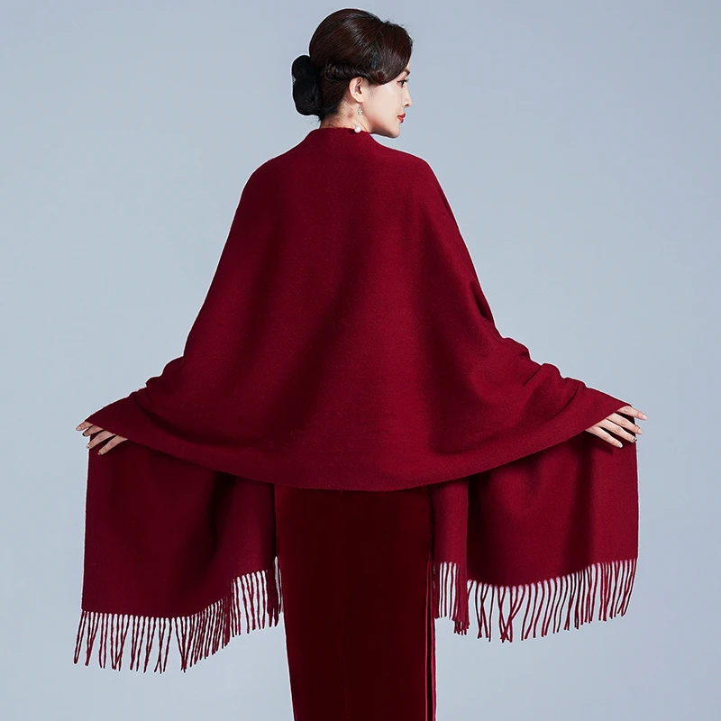 妈妈婚宴礼服披肩冬季旗袍外搭喜婆婆斗篷披风外套毛绒针织开衫女