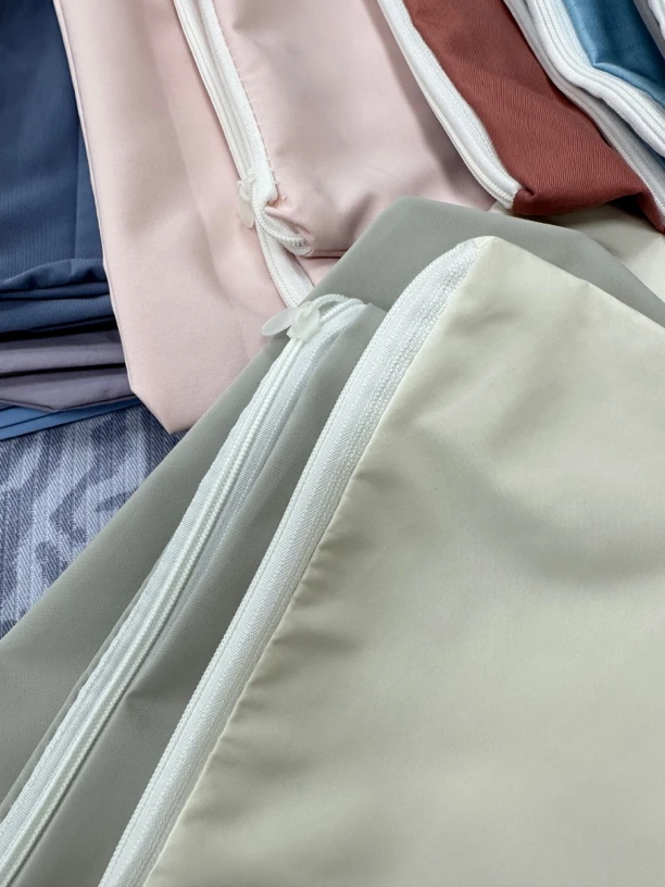 一对(2只）枕芯颜色随机40*60