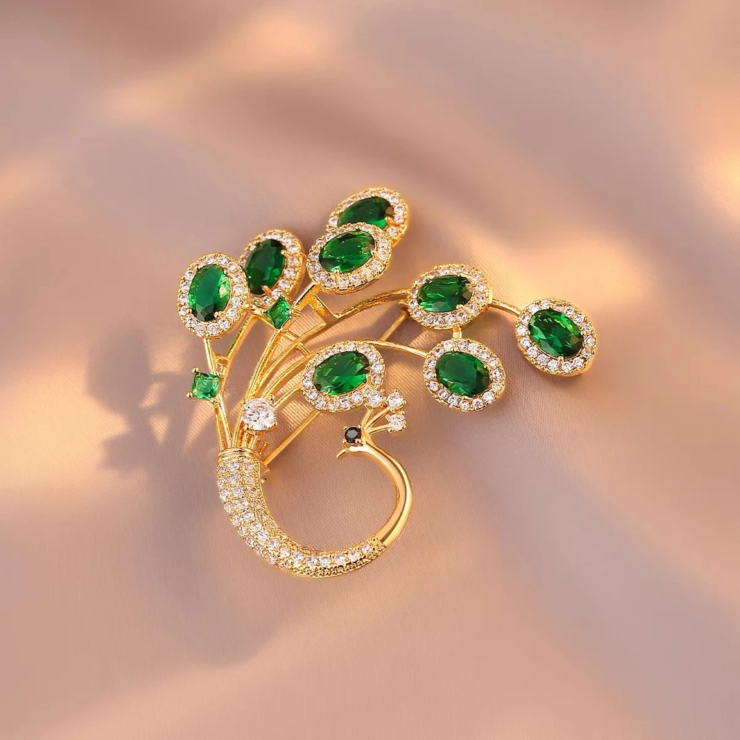铜合金合成锆石胸针 民族风孔雀胸针精致轻奢镶钻胸花时尚饰品9