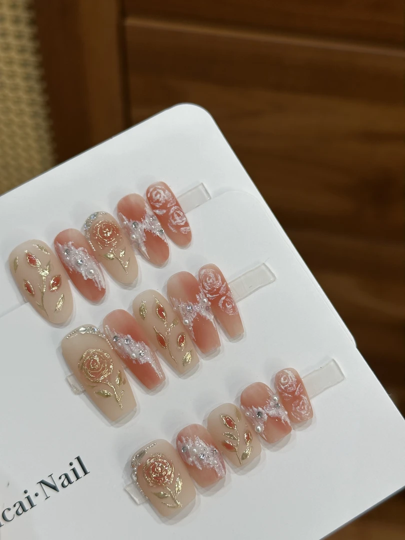 白菜家家玫瑰之约手工穿戴甲