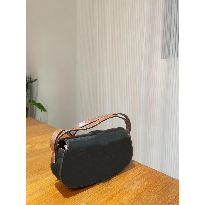 HIRMRIS手工真皮包CX503  鼻锁林花