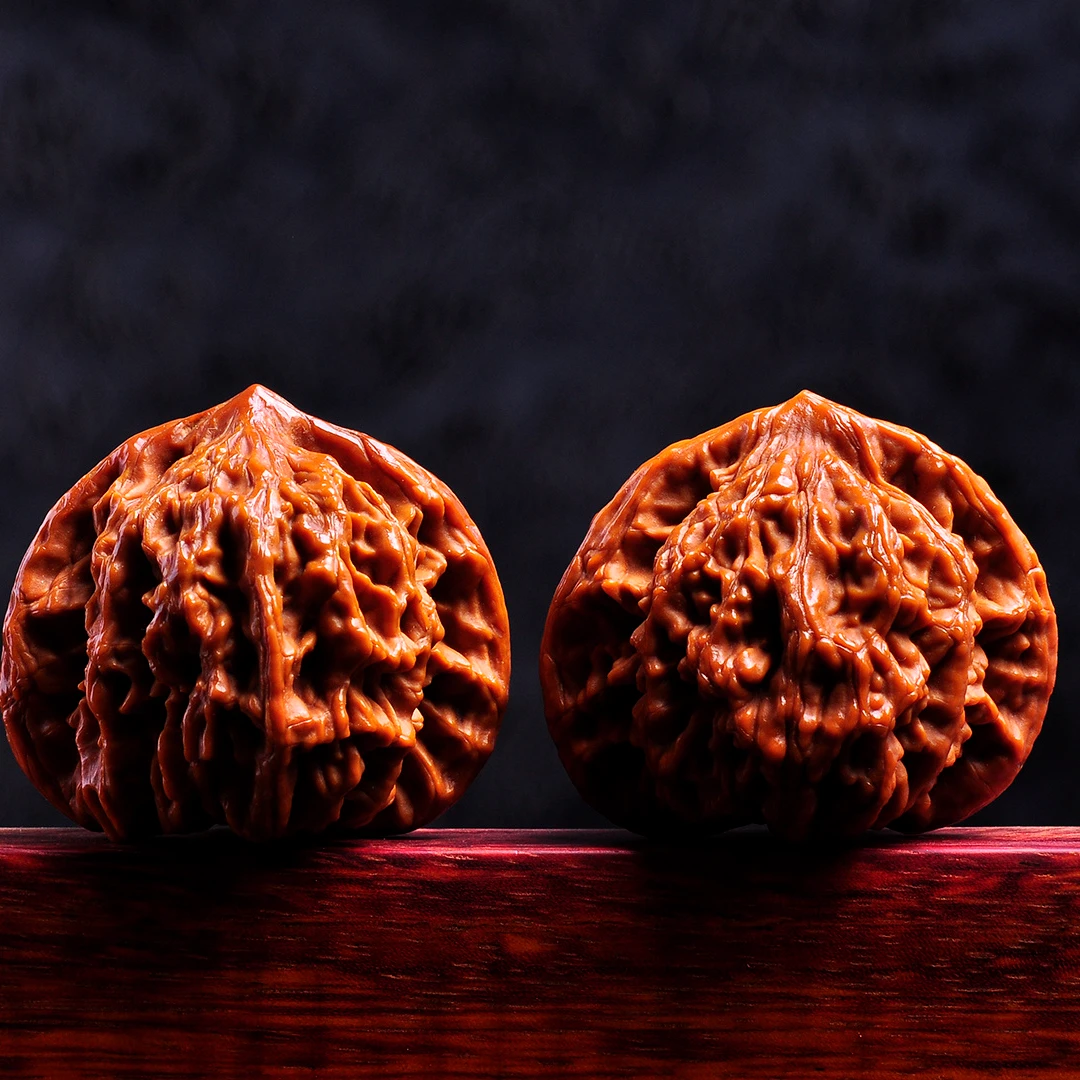 文玩核桃狮子头四座楼虎头