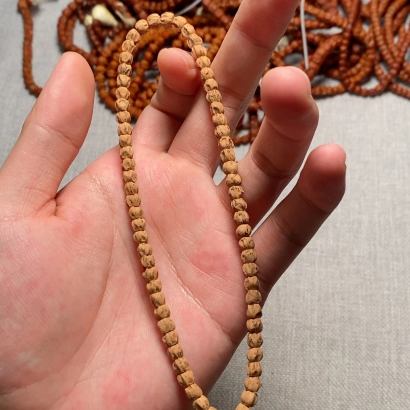 【闪购商品】柏香籽/百香籽吊坠