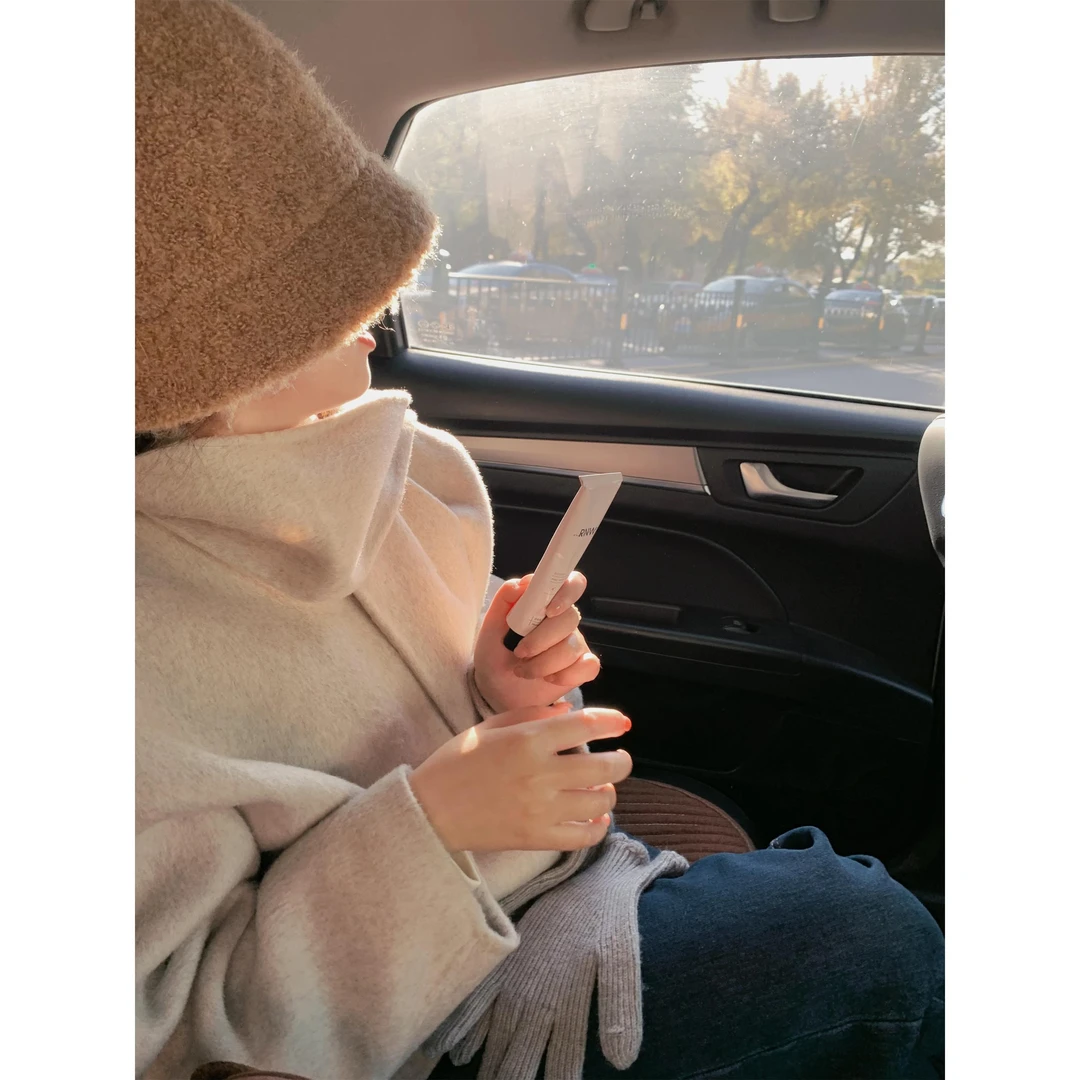 漫姐的店【漫步巴黎】2023秋季新款温柔气质时尚潮流带围巾复古外套