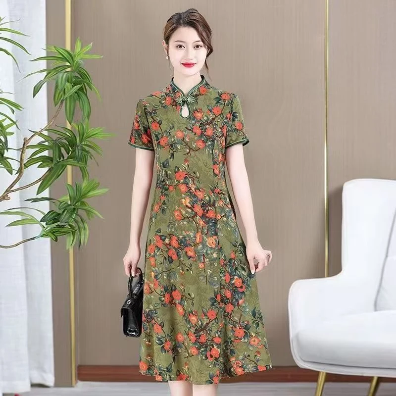 妈妈气质连衣裙中年女夏装显瘦气质高贵洋气中老年短袖过膝裙子