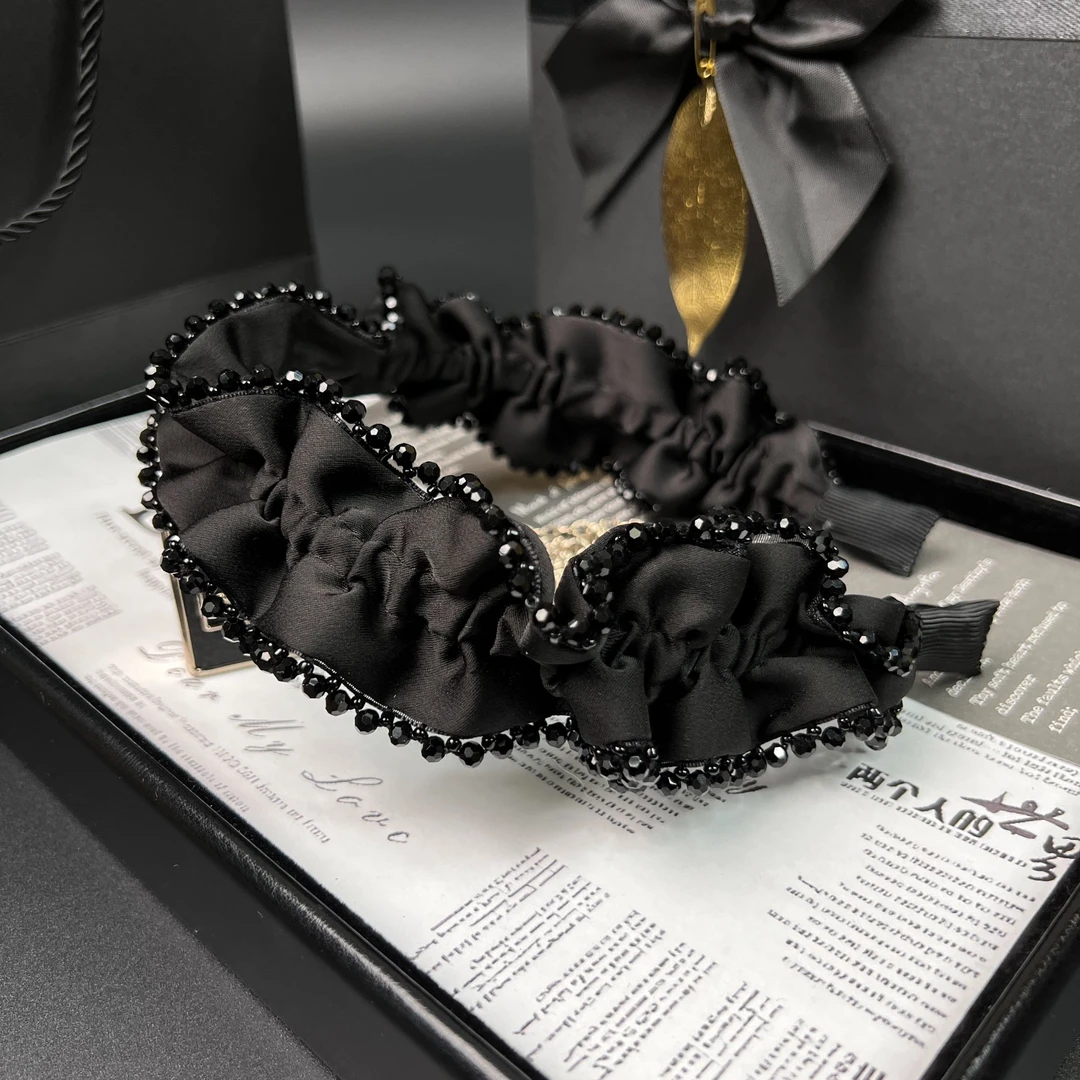 叶之秋水晶木耳边轻奢褶皱发箍女网红洋气百搭外出高级感压发头箍