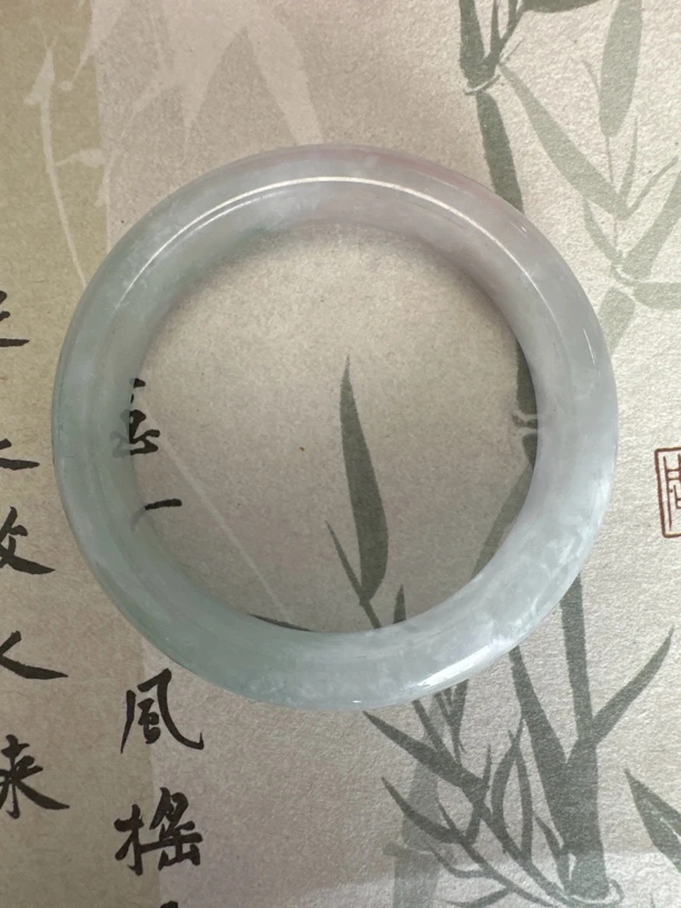 T761缅甸翡翠手镯