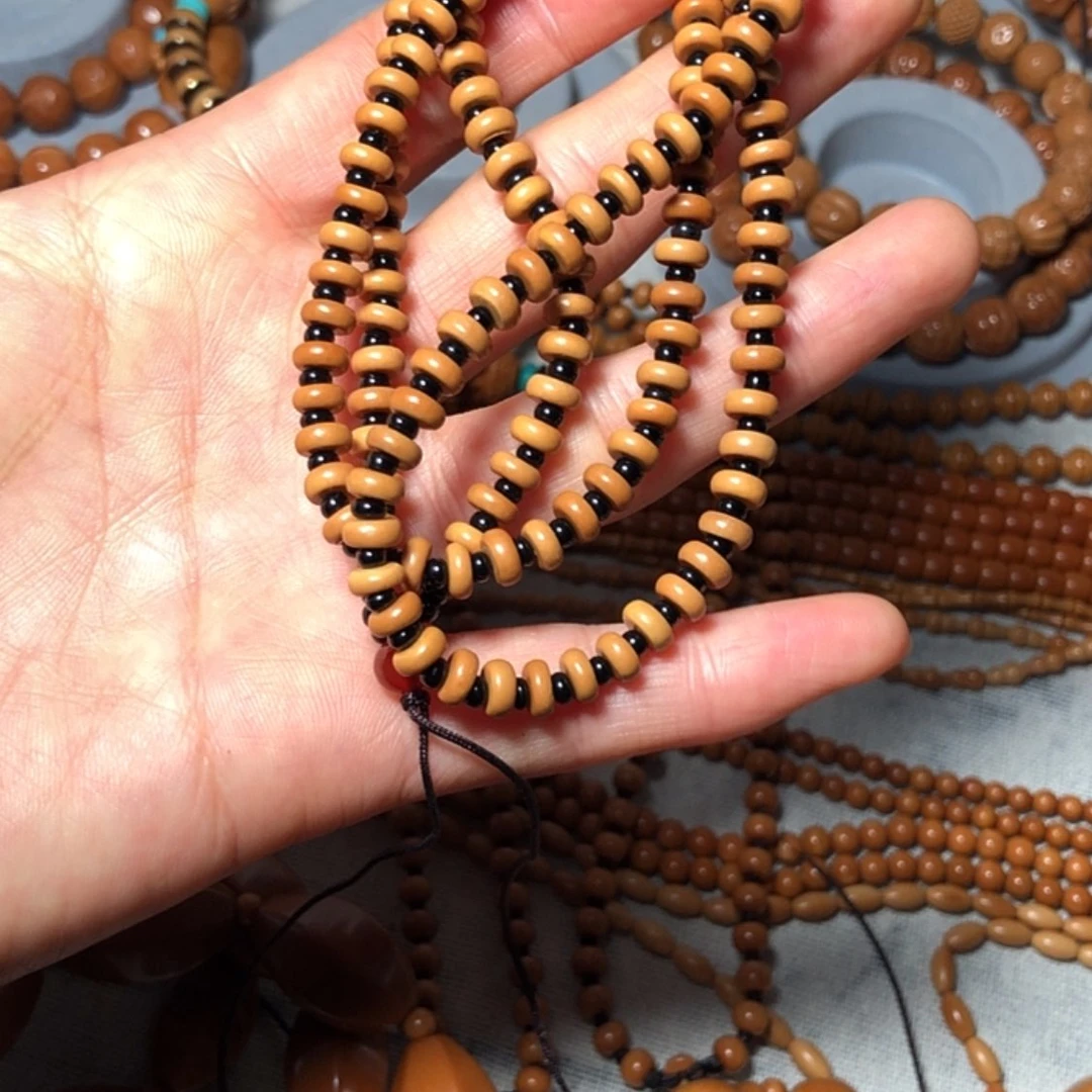 【闪购商品】橄榄核核雕取****~DZS003