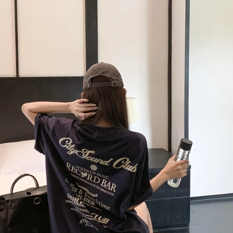 169  -[ 美美】【301-500】新款大码宽松时尚T恤情侣简约风