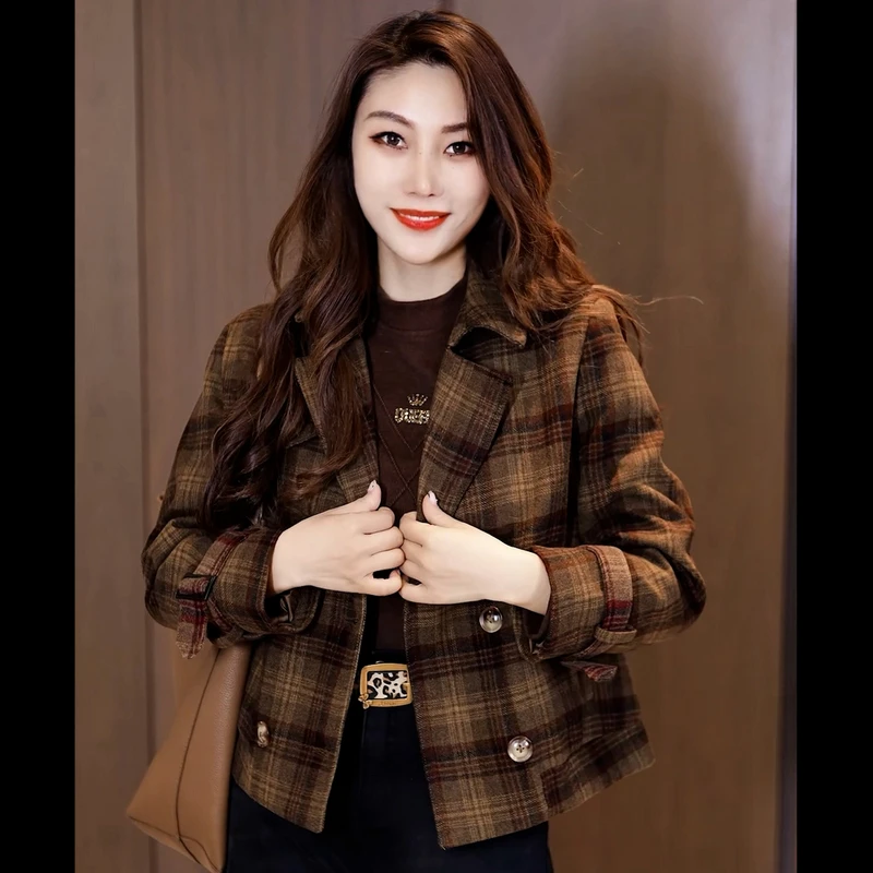 秋冬新款法式小香风短外套洋气高级感气质通勤风简约百搭休闲