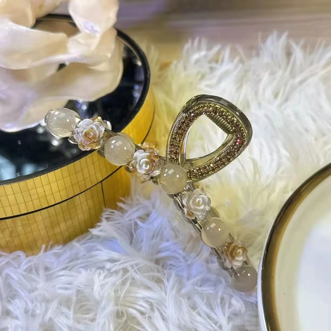 2024春夏新款满钻蝴蝶结抓夹Z243气质优雅韩版轻奢时尚精致韩系