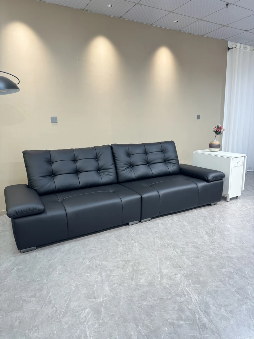 2024年新款真皮客厅沙发三人位大小户型简约款直排皮艺意式头等舱