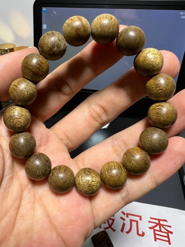 越南顺化天然野沉香1.3花果香甜凉韵