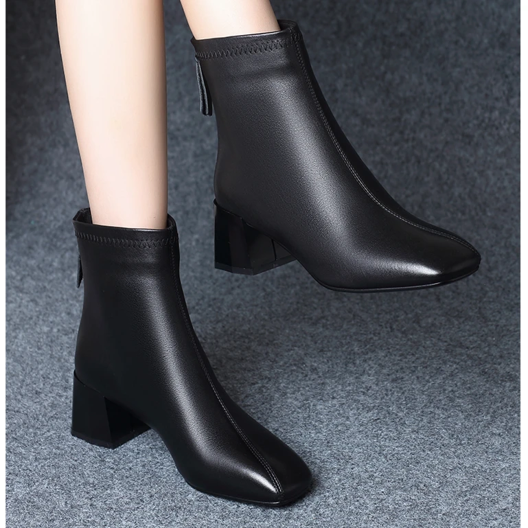 粗跟短靴女春秋单靴爆款2024年秋冬新款高跟女鞋中跟真皮鞋马丁靴