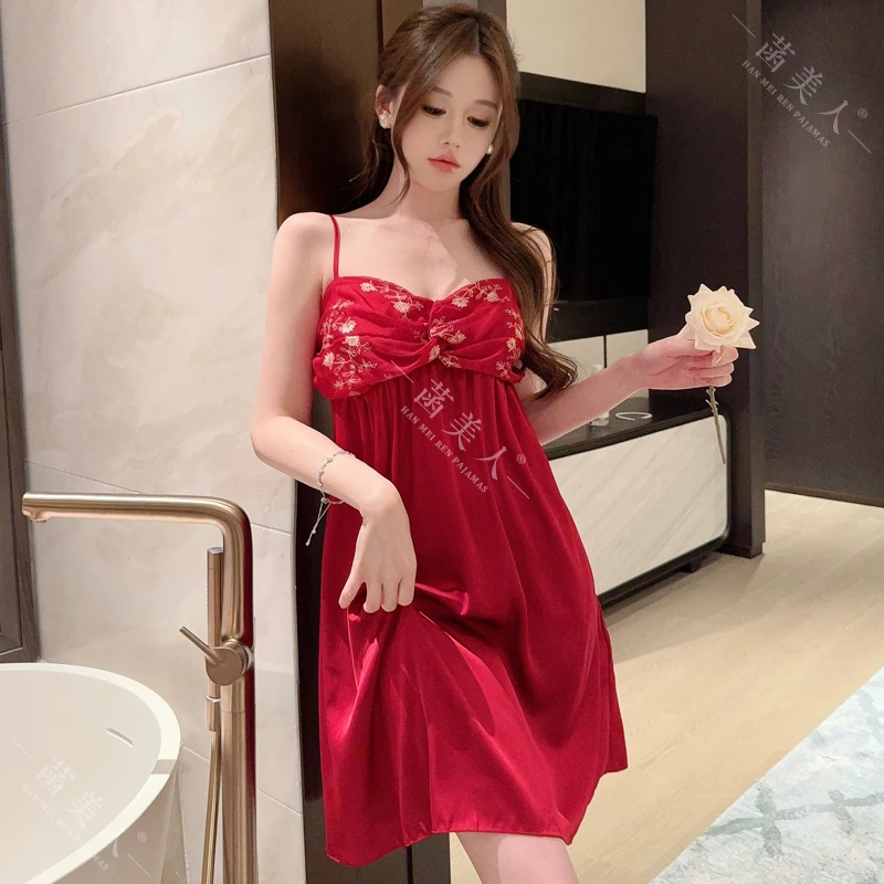胭脂红绣花吊带裙袍二件套冰丝睡裙性感风夏季蕾丝气质网红女士