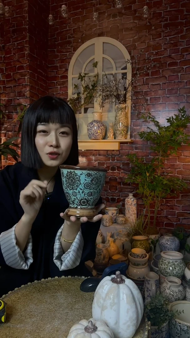 【闪购商品】花瓶高13内口11.5