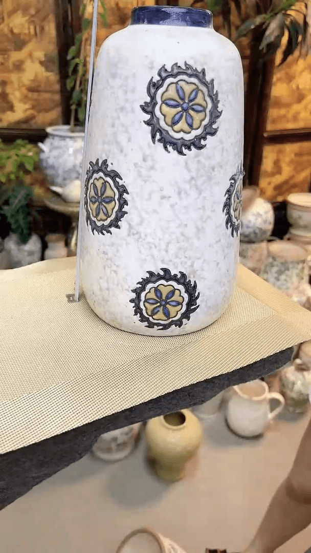 【闪购商品】微瑕慎拍花瓶高28内5