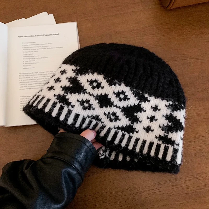 ~复古菱形提花针织毛线帽显脸小包头冷帽帽子休闲百搭黑白格子