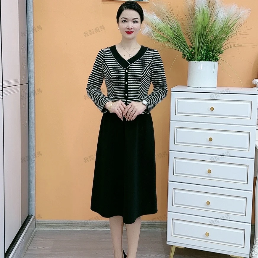 H88B12春季新款时尚中年妈妈装修身显瘦减龄大码拼接假两件辣妈