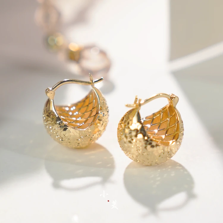 18K金爆闪松果耳扣耳环 G3948