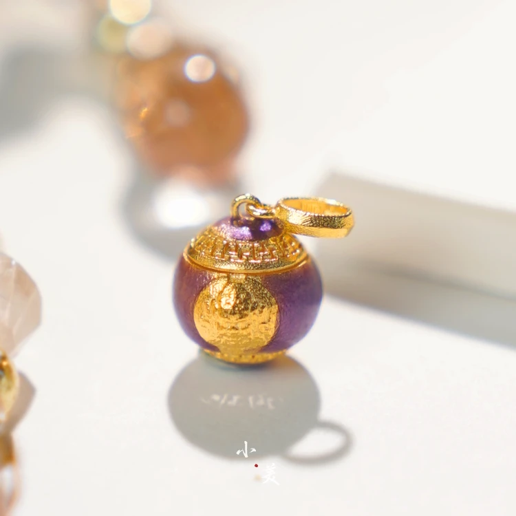 18K金烧蓝黄财神招财进宝吊坠 可打开 G8299