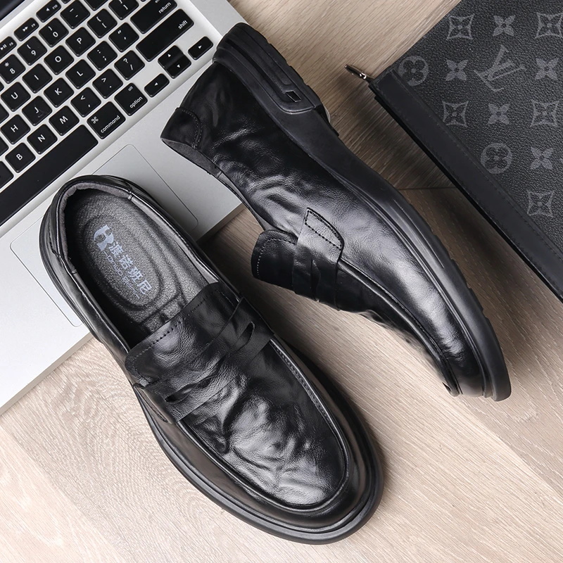 8293渡诺班尼休闲皮鞋男亮皮薄款潮款商务鞋中年男士真皮