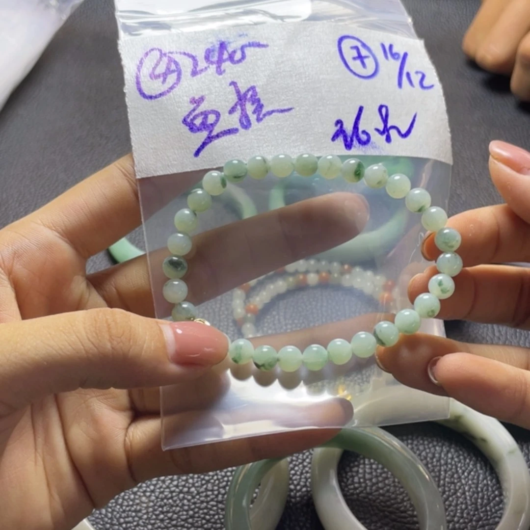 【闪购商品】定制翡翠未镶嵌鱼*摆
