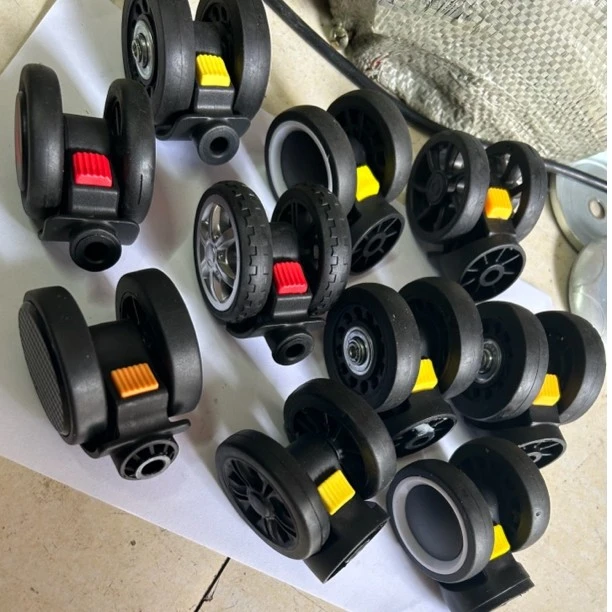 行李箱万向轮可拆卸拉杆箱旅行箱脚轮密码箱皮箱轮子行李箱静音轮