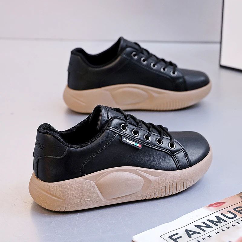 2023年春季新款小白鞋女鞋百搭爆款板鞋拼色厚底原创休闲运动秋鞋