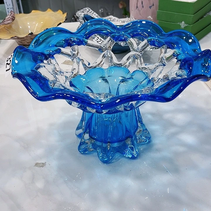 蓝色镂空工艺327号琉璃果盘