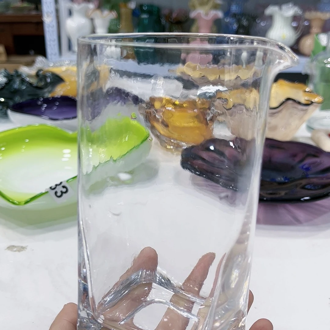 透明膏厚点带小嘴玻璃水杯