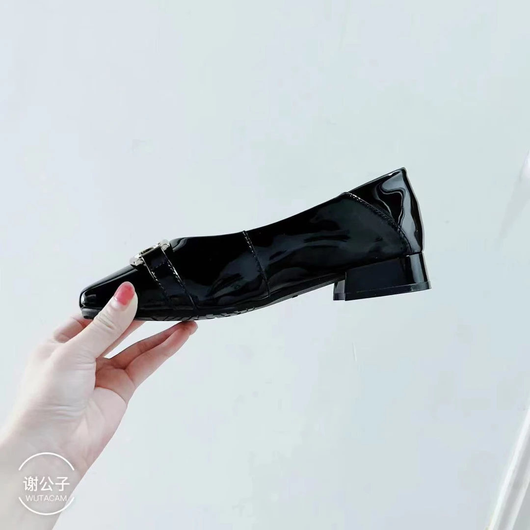 新款上新时尚百搭软底舒适平底方头浅口跟鞋低跟单鞋AF088