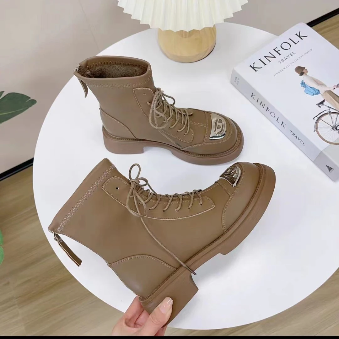 冬季新款时尚百搭英伦风休闲马丁靴D629-2【四季款】