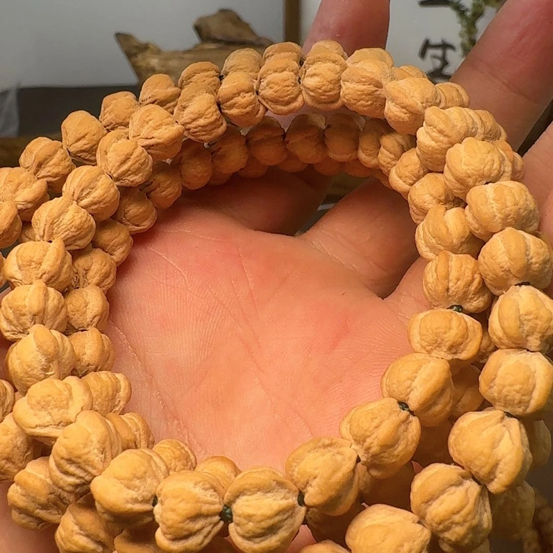 柏香籽/百香籽吊坠刘*生