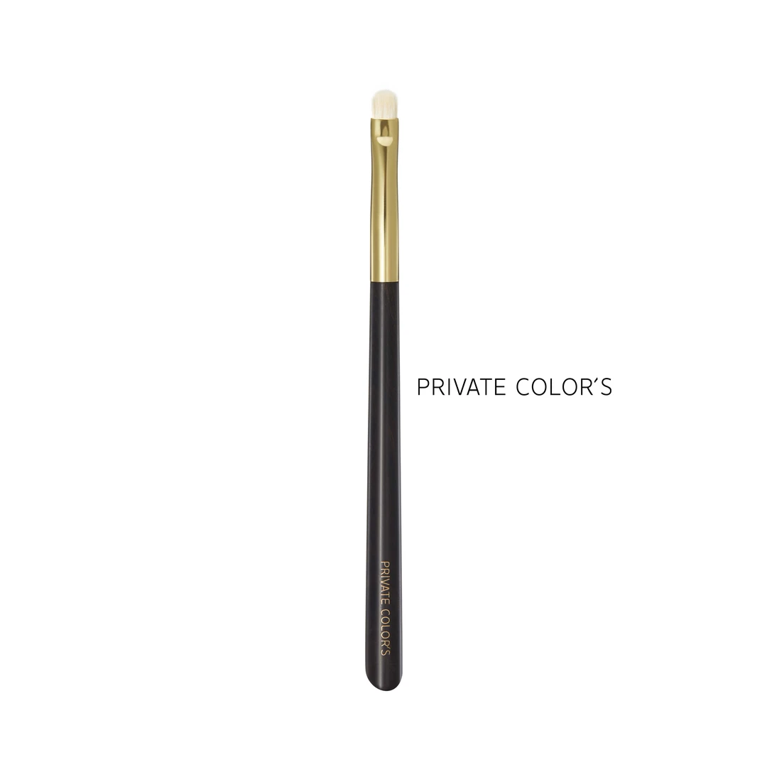 PRIVATE COLOR`S檀木柄檀心系列眼部细节刷PC012