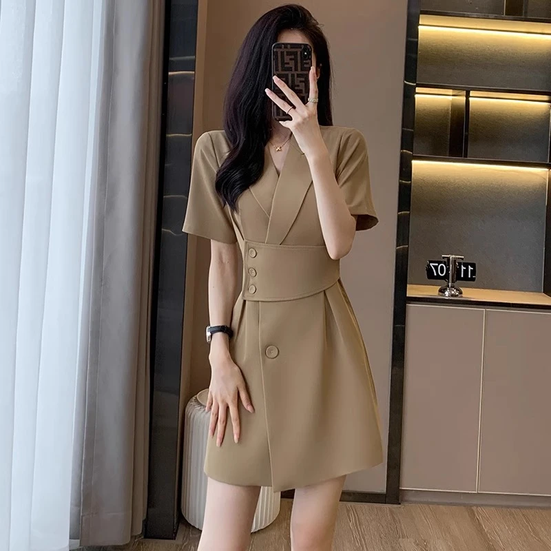 短袖西装连衣裙女2025夏季新款高级感气质小个子工作服职业西装裙