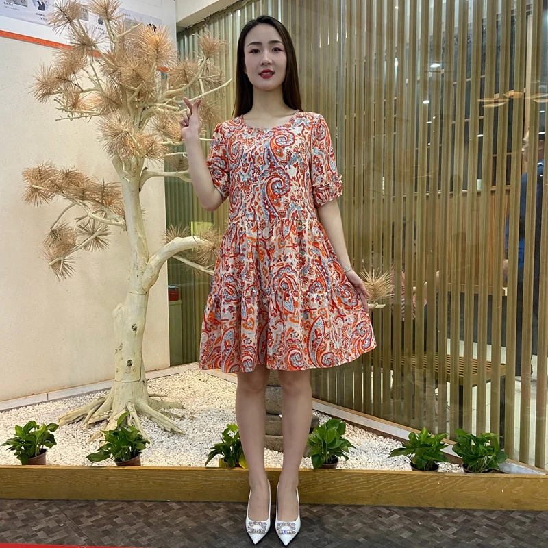 洋气减龄碎花连衣裙女装时尚夏季遮肉显瘦花边印花裙子气质中长款