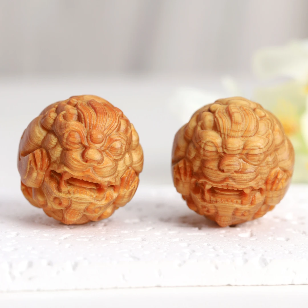 崖柏貔貅手球一对【山木集】