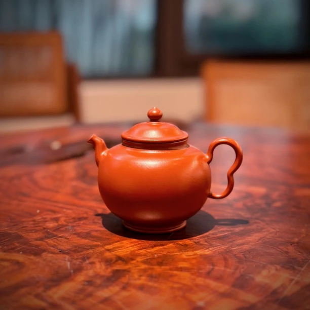 潮简正品 谢华 樱韵壶 200cc 潮州手拉朱泥壶全手工紫砂壶 明德园