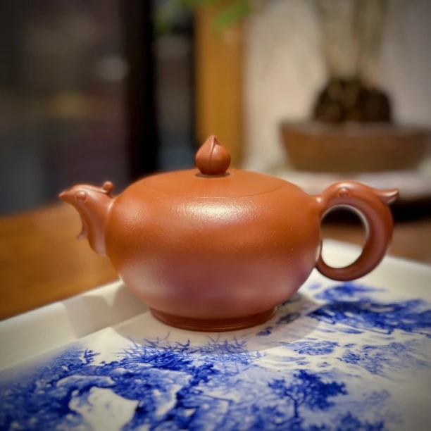 潮简正品 谢思博 金鸡报晓壶 255cc 潮州手拉朱泥壶 全手工紫砂壶