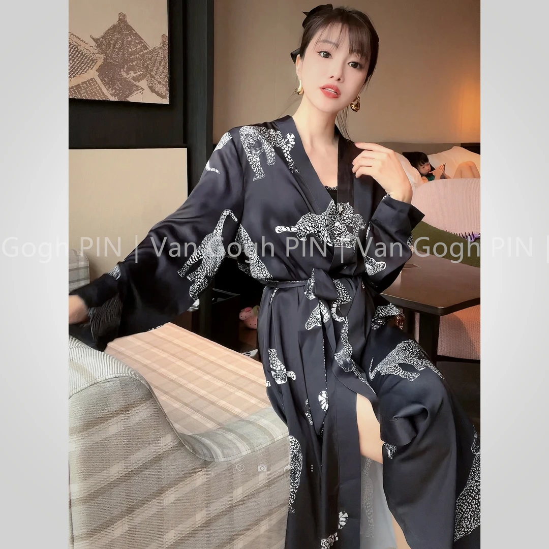 Van Gogh pin【黑底花豹】小众设计新款长款高级感长袖家居服睡袍